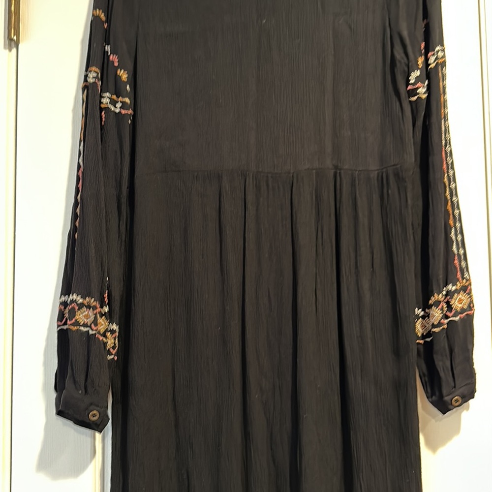 Knox Rose tassel tie front dress with button long sleeves - Picture 5 of 8